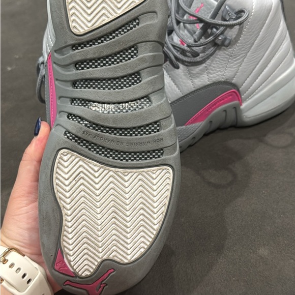 Nike Jordan Retro 12 Gray and Vivid Pink - Picture 3 of 6